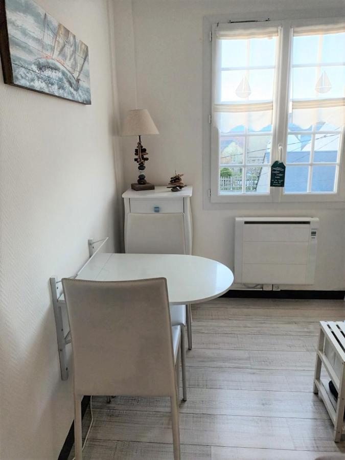 Le Petit Cabourg De La Cour Normande Studio Coeur De Ville -1 A 2 Personness Exterior foto