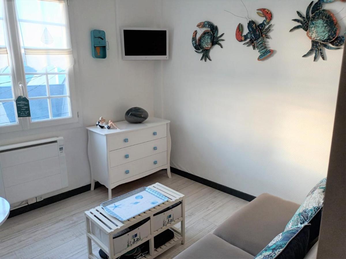 Le Petit Cabourg De La Cour Normande Studio Coeur De Ville -1 A 2 Personness Exterior foto